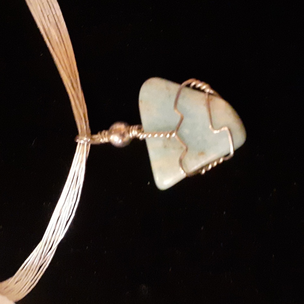southwest style liquid silver strand necklace with a turquoise pendant - Picture 3 of 5